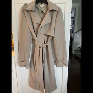 Prima NWOT Woman's Trench Coat
